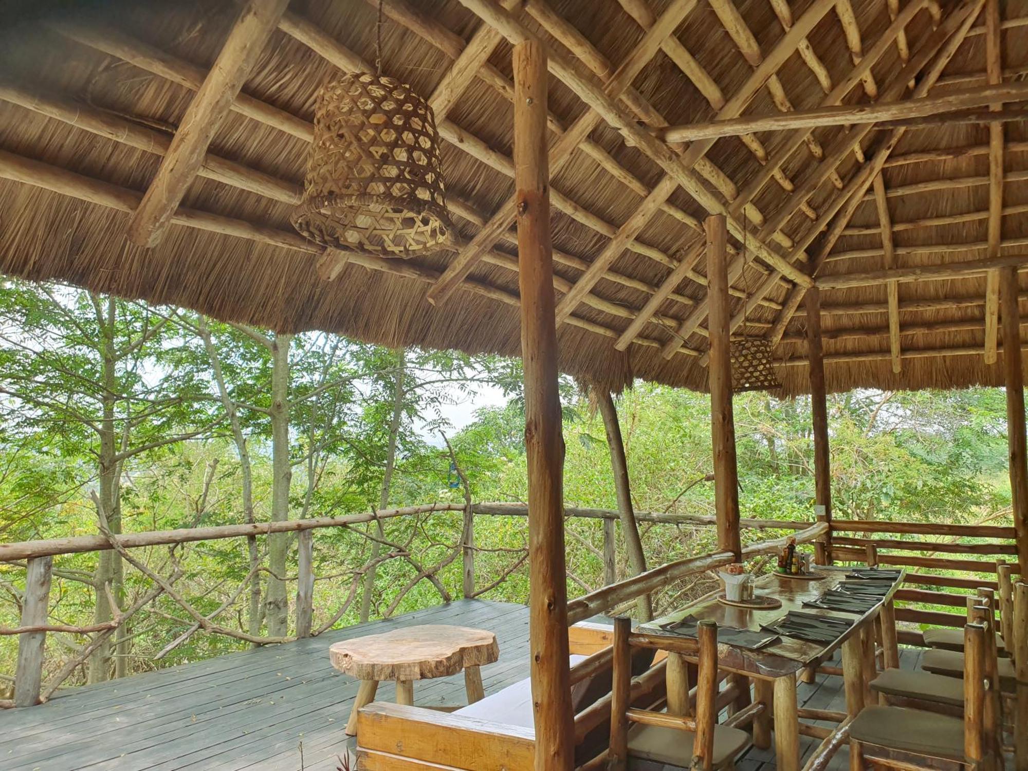 Topi Lodge Katunguru Exterior foto